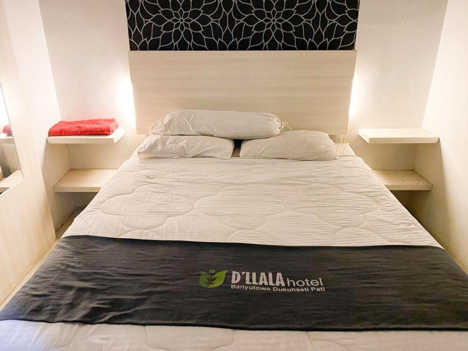 Reddoorz Near Pantai Idola Banyutowo Hotel D'Llala Pati Ngoại thất bức ảnh