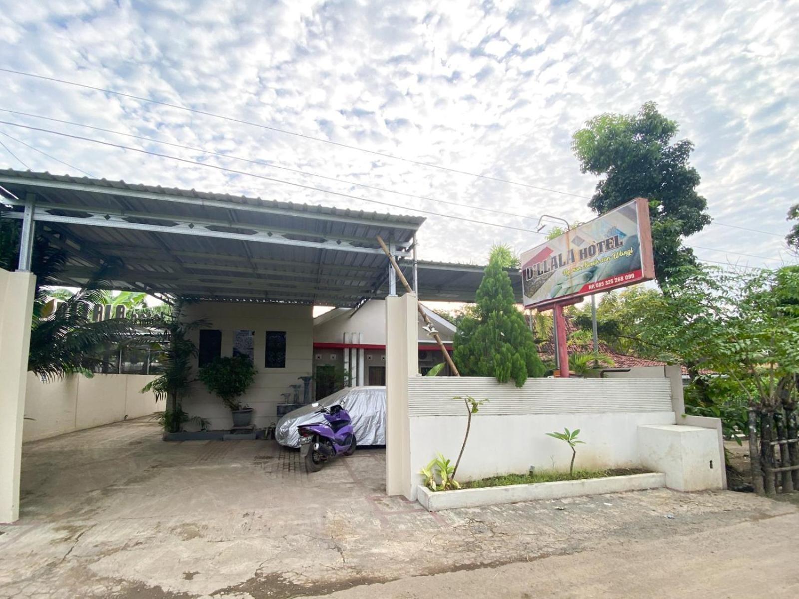 Reddoorz Near Pantai Idola Banyutowo Hotel D'Llala Pati Ngoại thất bức ảnh
