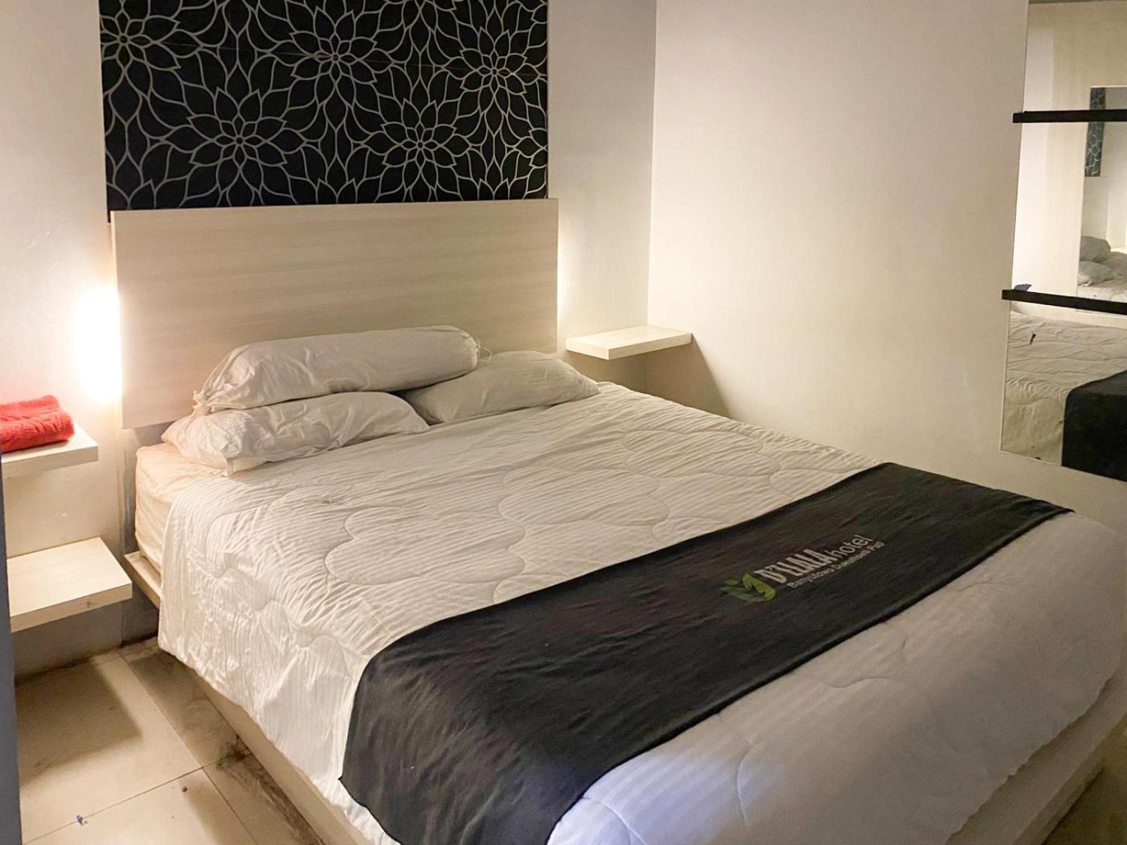 Reddoorz Near Pantai Idola Banyutowo Hotel D'Llala Pati Ngoại thất bức ảnh